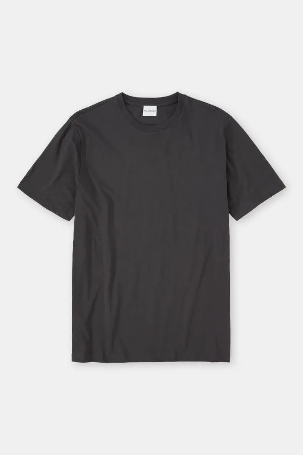 Basic T-Shirt