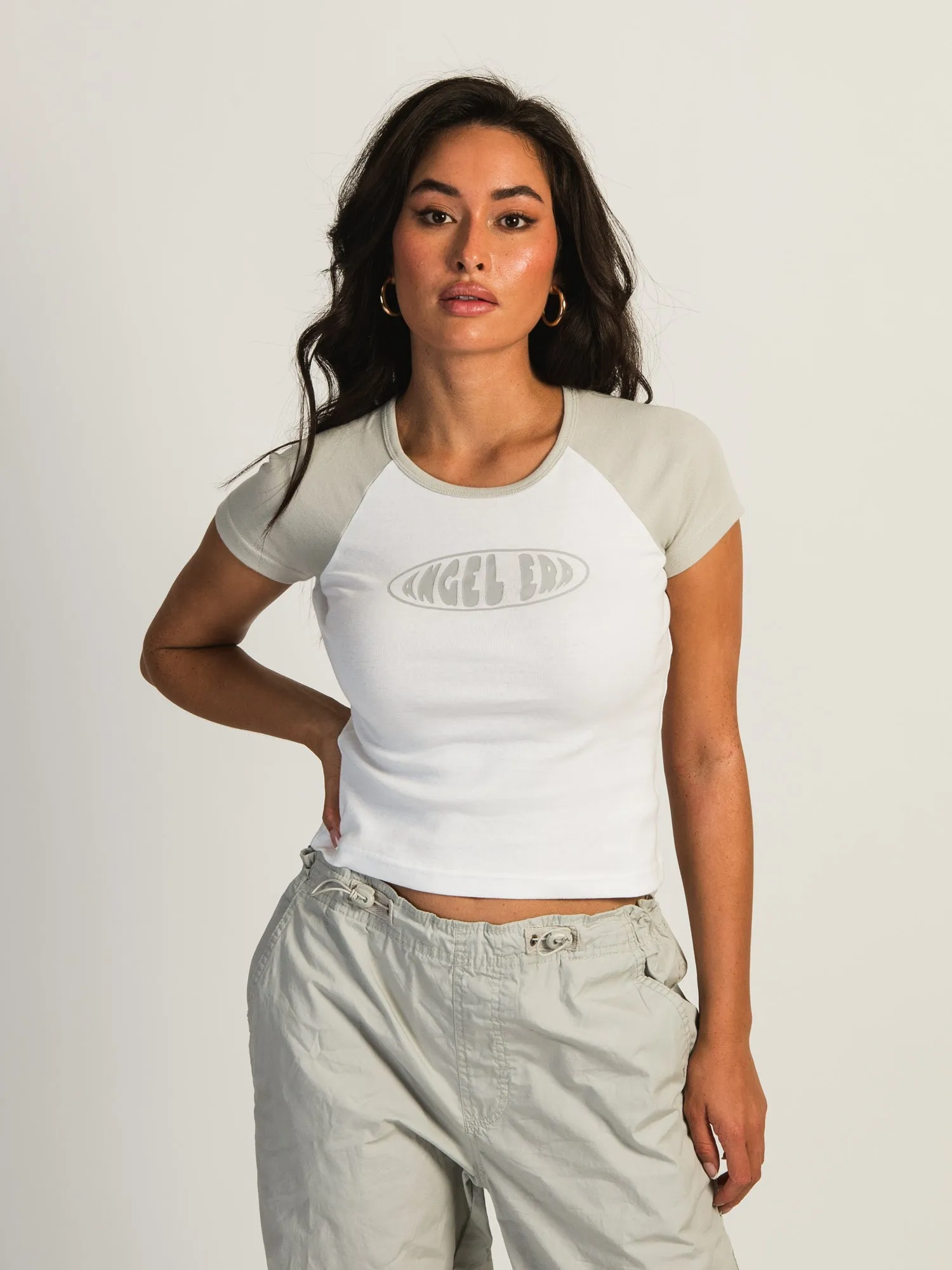 HARLOW BLAIR RAGLAN TEE - ROCK