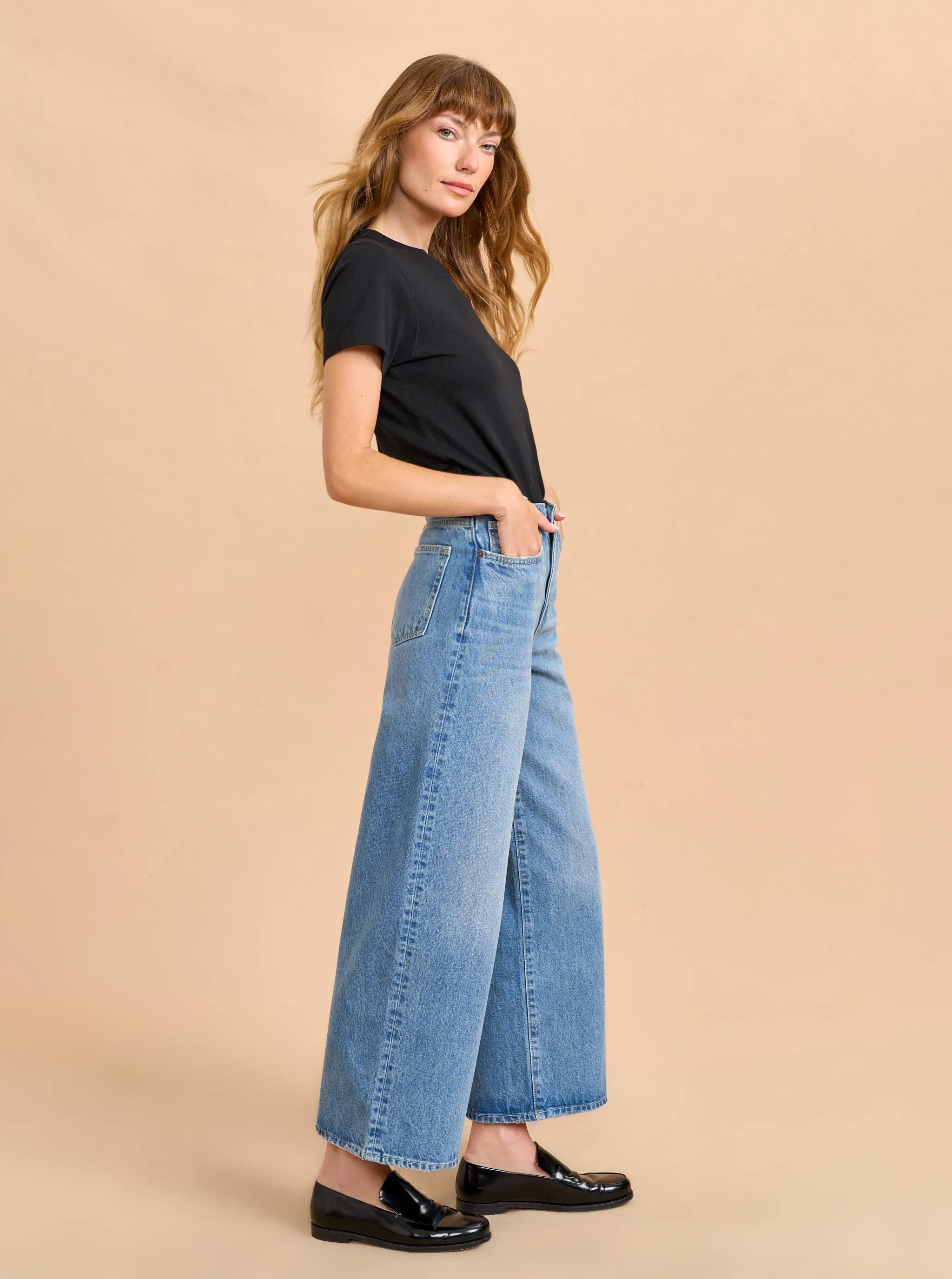 Izzie High-Rise Cropped Wide-Leg Jean