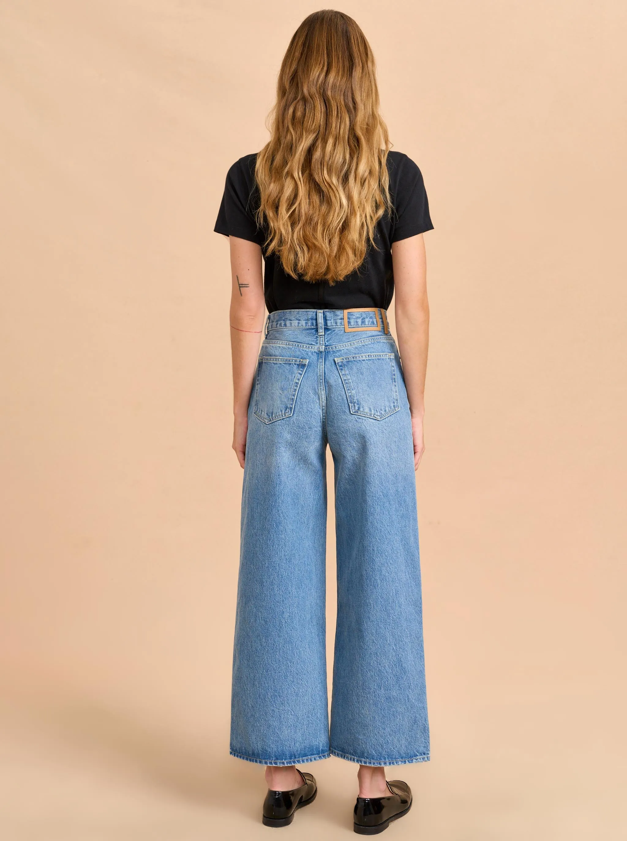 Izzie High-Rise Cropped Wide-Leg Jean