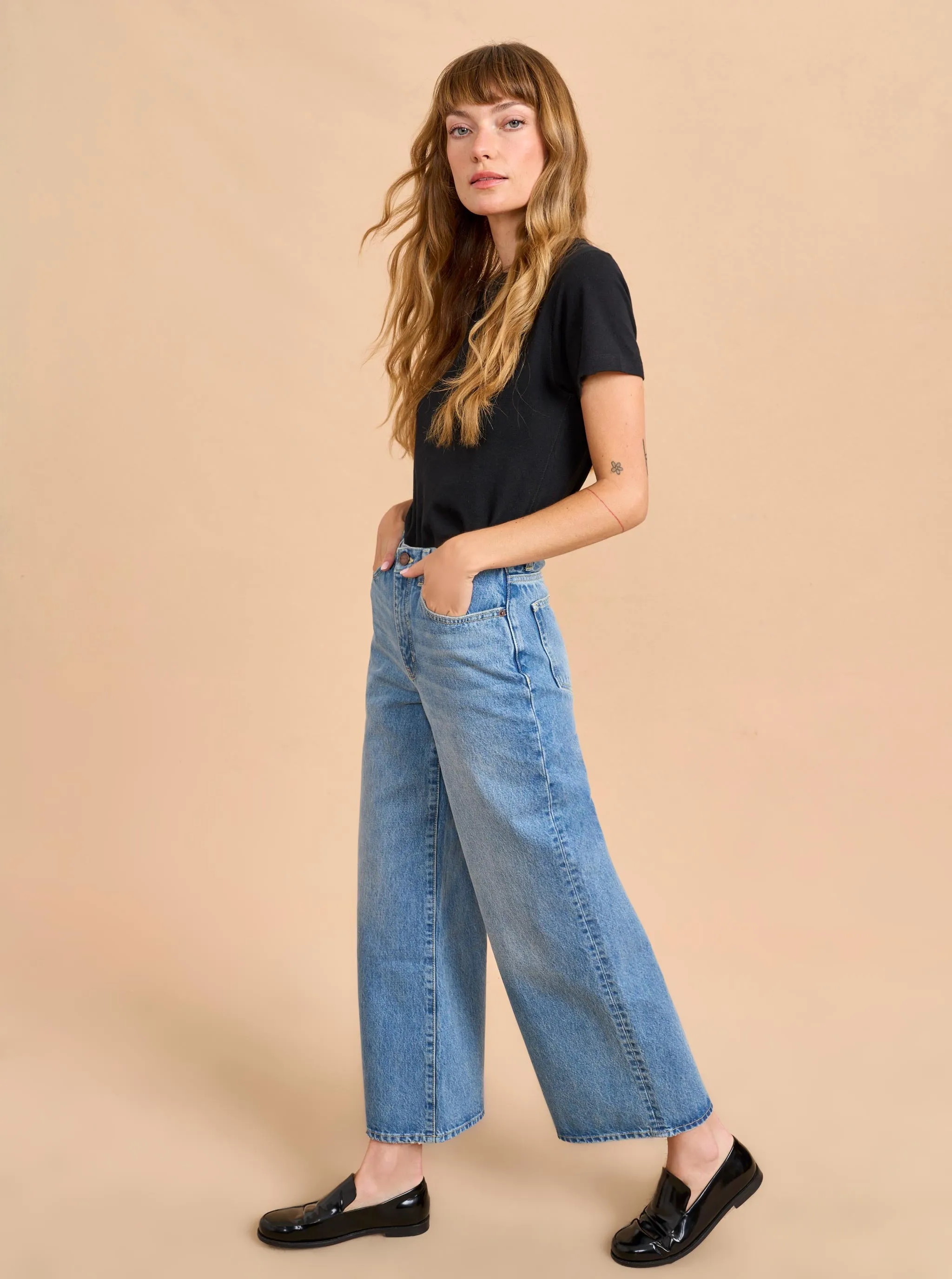 Izzie High-Rise Cropped Wide-Leg Jean