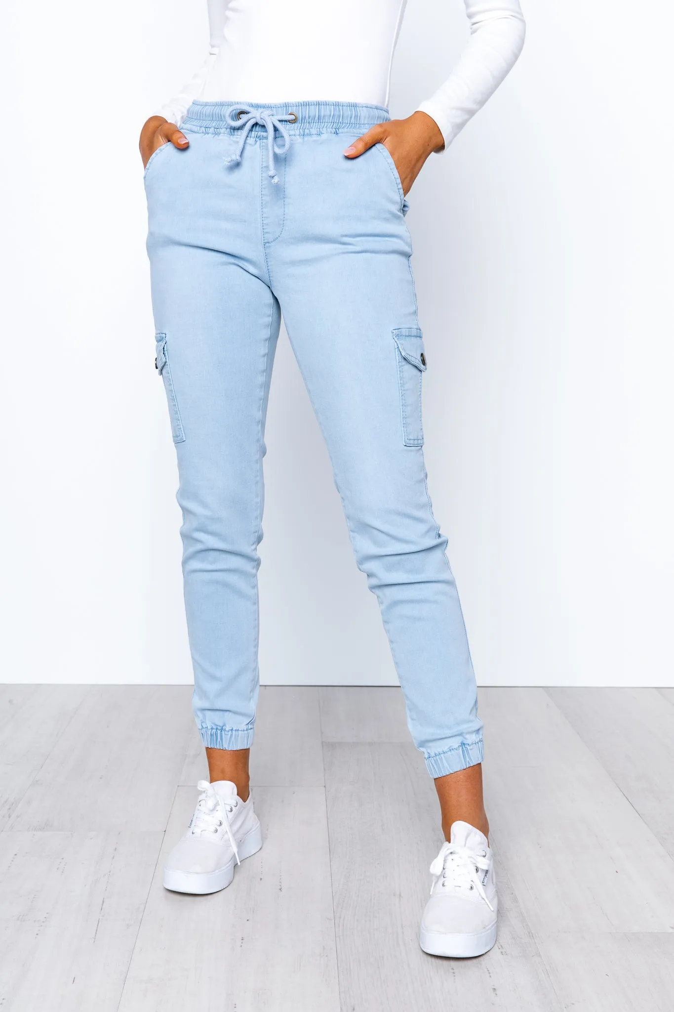 Remi Cargo Jeans - Light Denim